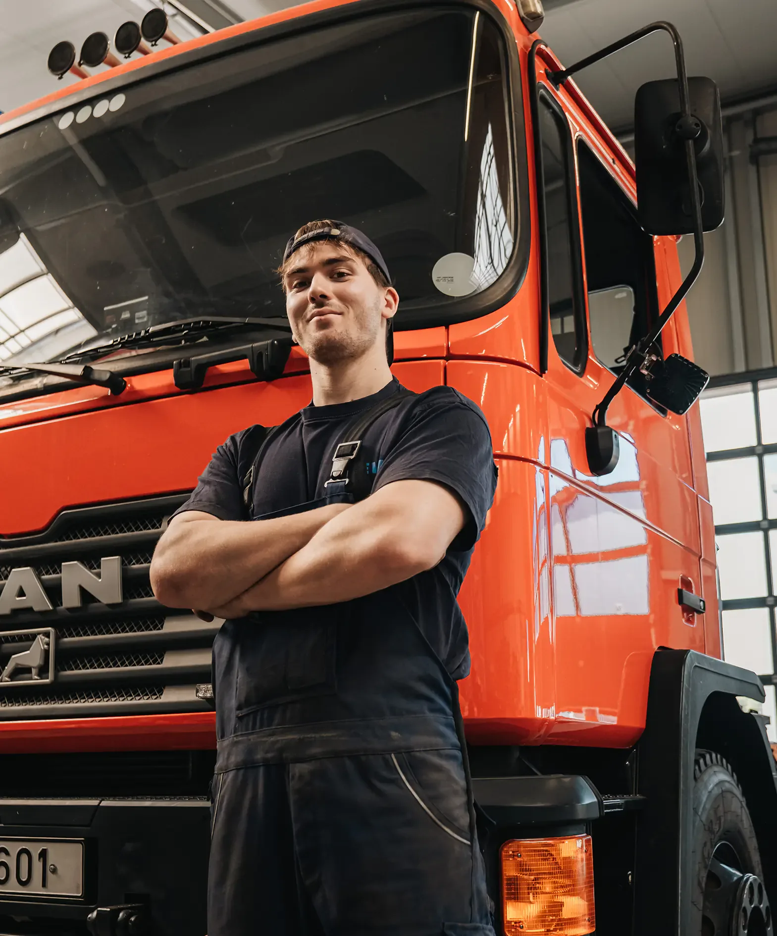 compressed-VeoTlyTmtBiQpTj2hOklg9R73aifoEKc_rewu-servicepng